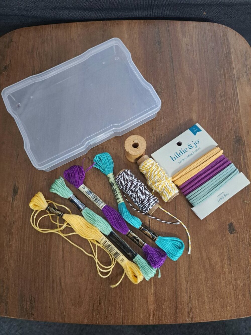 9-piece Mixed Sewing Supplies Bundle